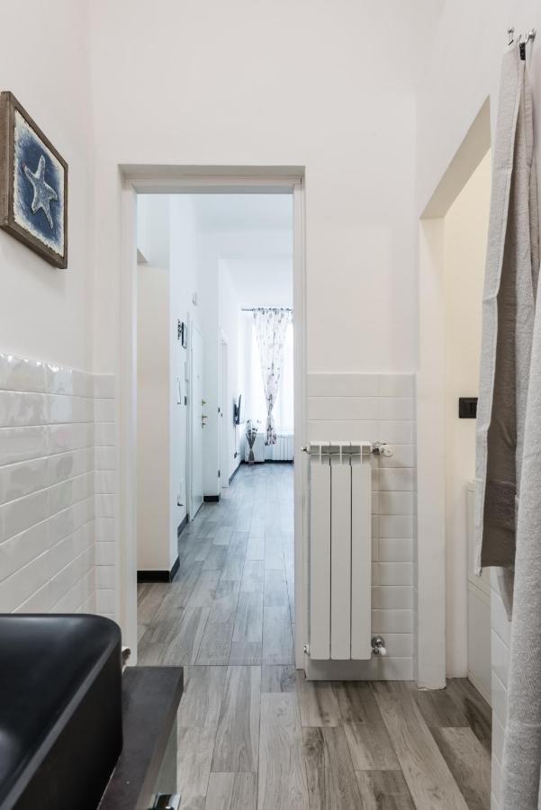 Acquario 5' Free Wifi & Netflix "Prione" By Tilo Apartment'S Genoa Ngoại thất bức ảnh